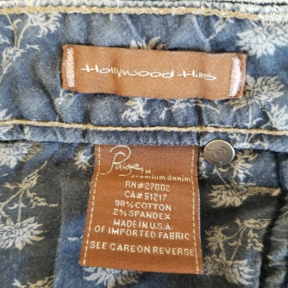 Paige Jeans $198 Retail,   Hollywood hits premium, size 26, FINAL PRICE! - Picture 6 of 12